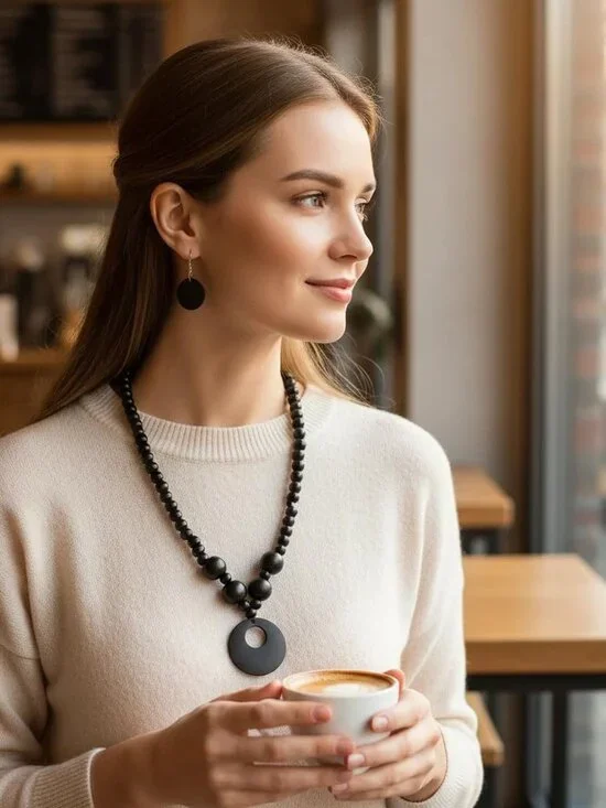 Red Natural Wood Round Beaded Strand Necklace, Chunky Bohemian Costume Jewelry f - Picture 5 of 7